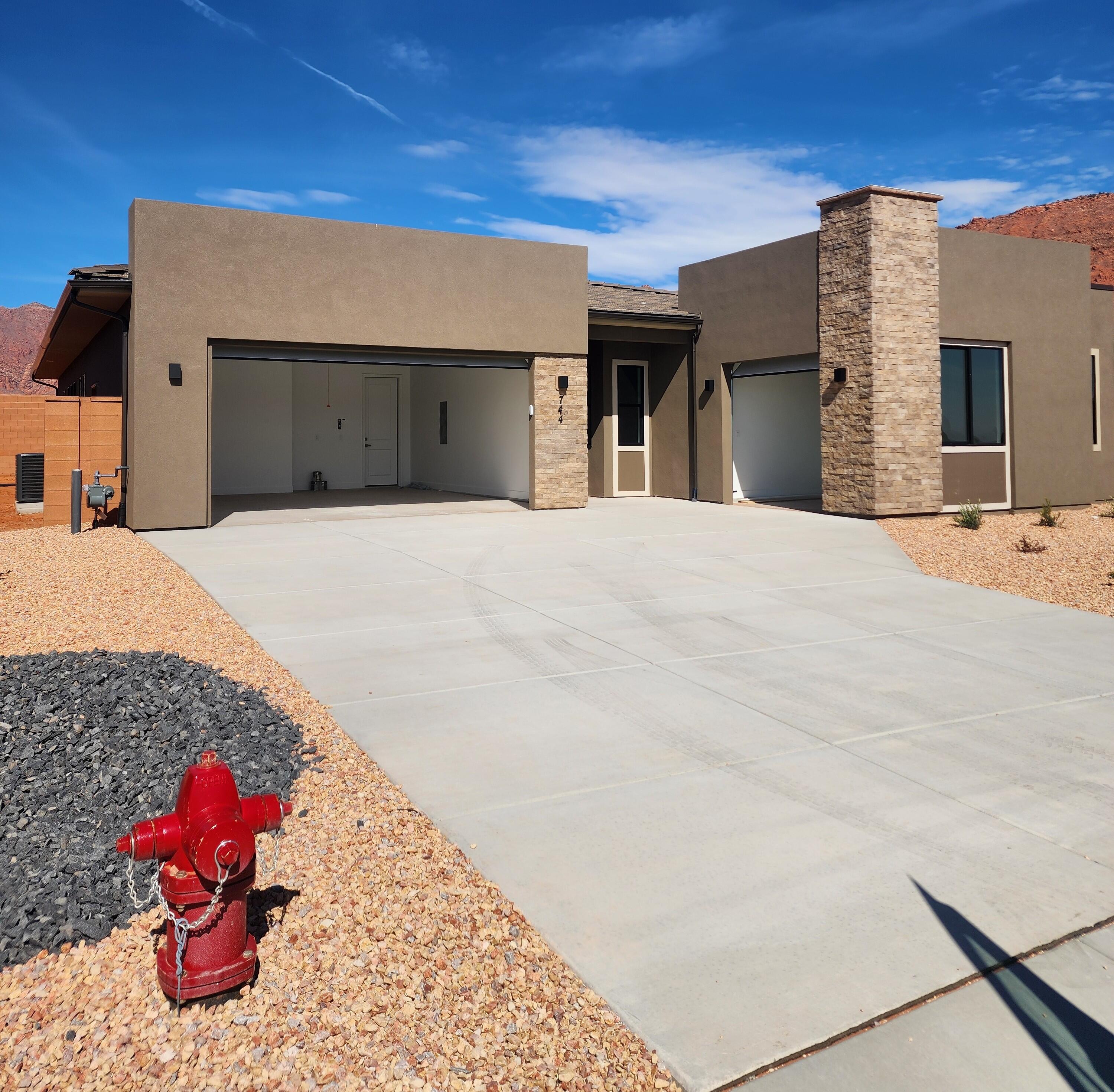 DESERT COVE ESTATES - Residential