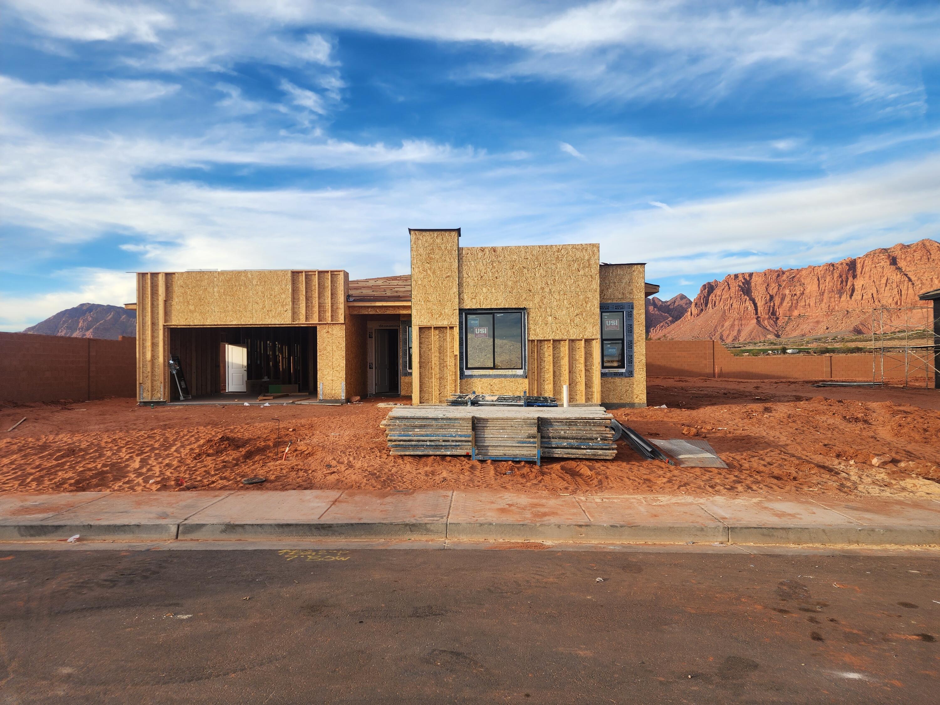 DESERT COVE ESTATES - Residential