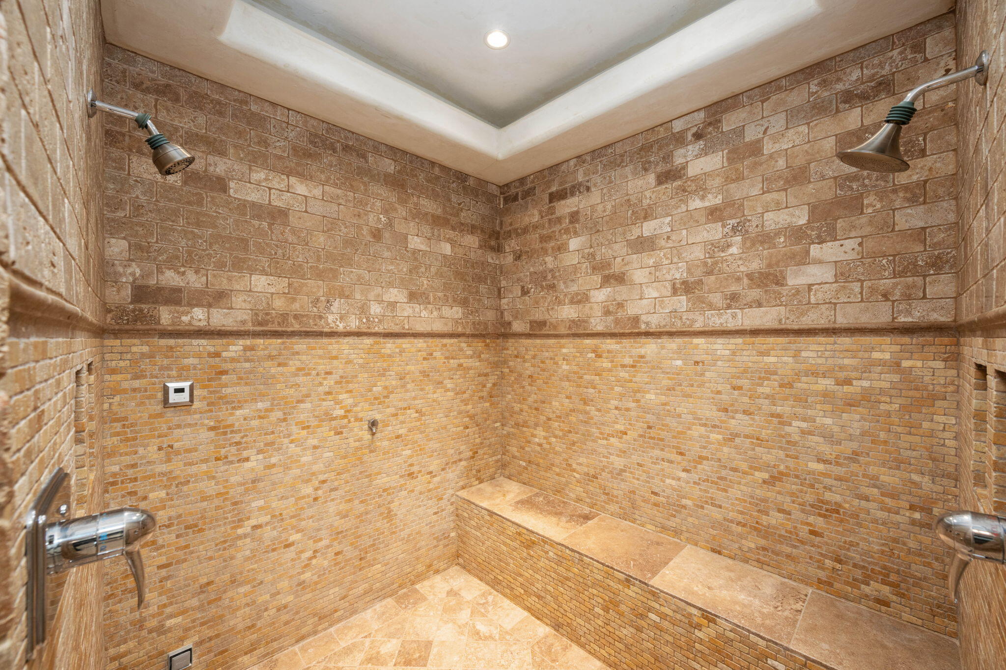 POINTE WEST ESTATES - Residential