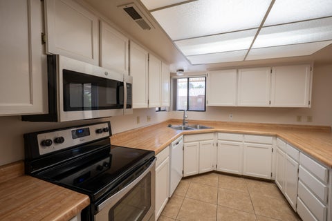 Tiny photo for 840 S 400 E 15 #15, Saint George, UT 84770 (MLS # 26-273334)