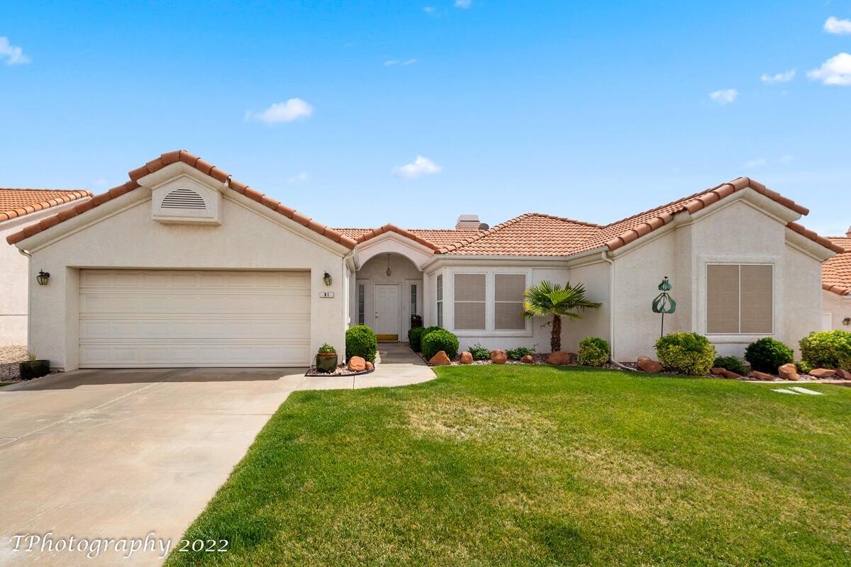 VISTA DEL SOL TOWNHOMES - Residential