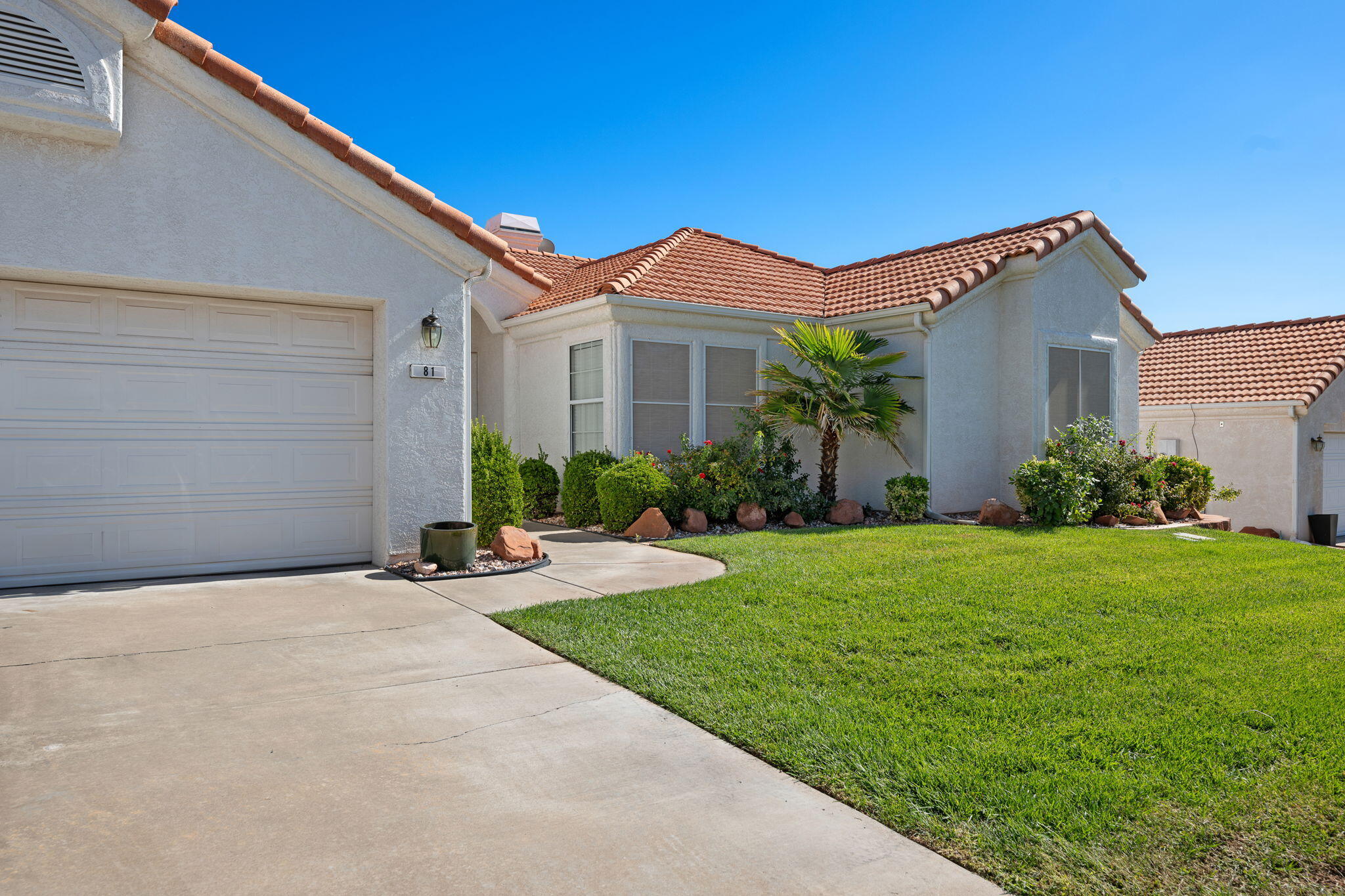 VISTA DEL SOL TOWNHOMES - Residential