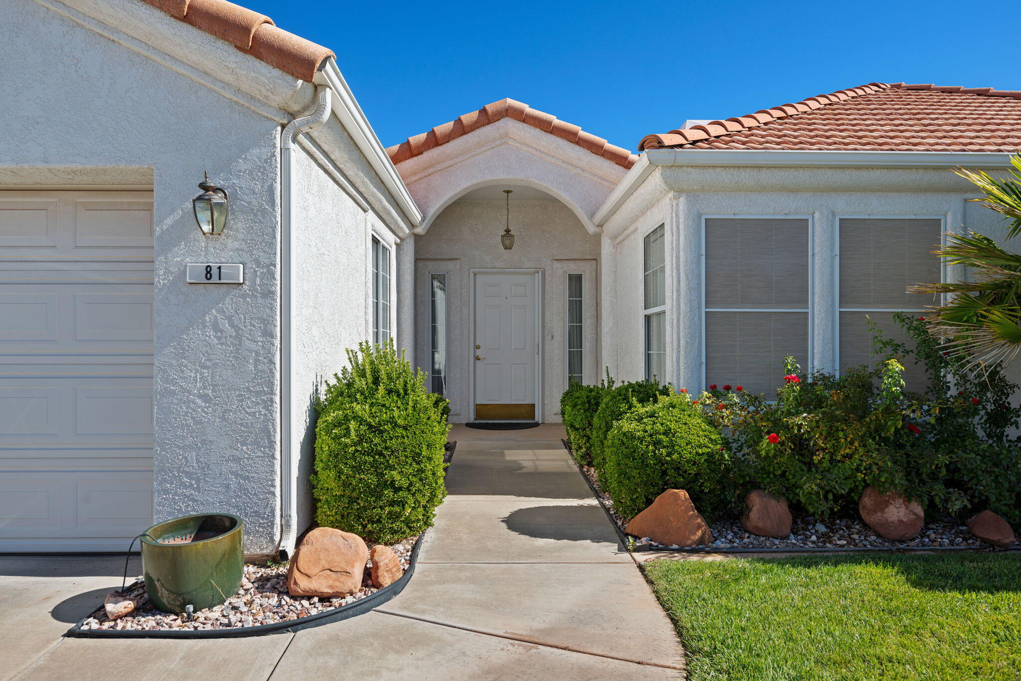 VISTA DEL SOL TOWNHOMES - Residential