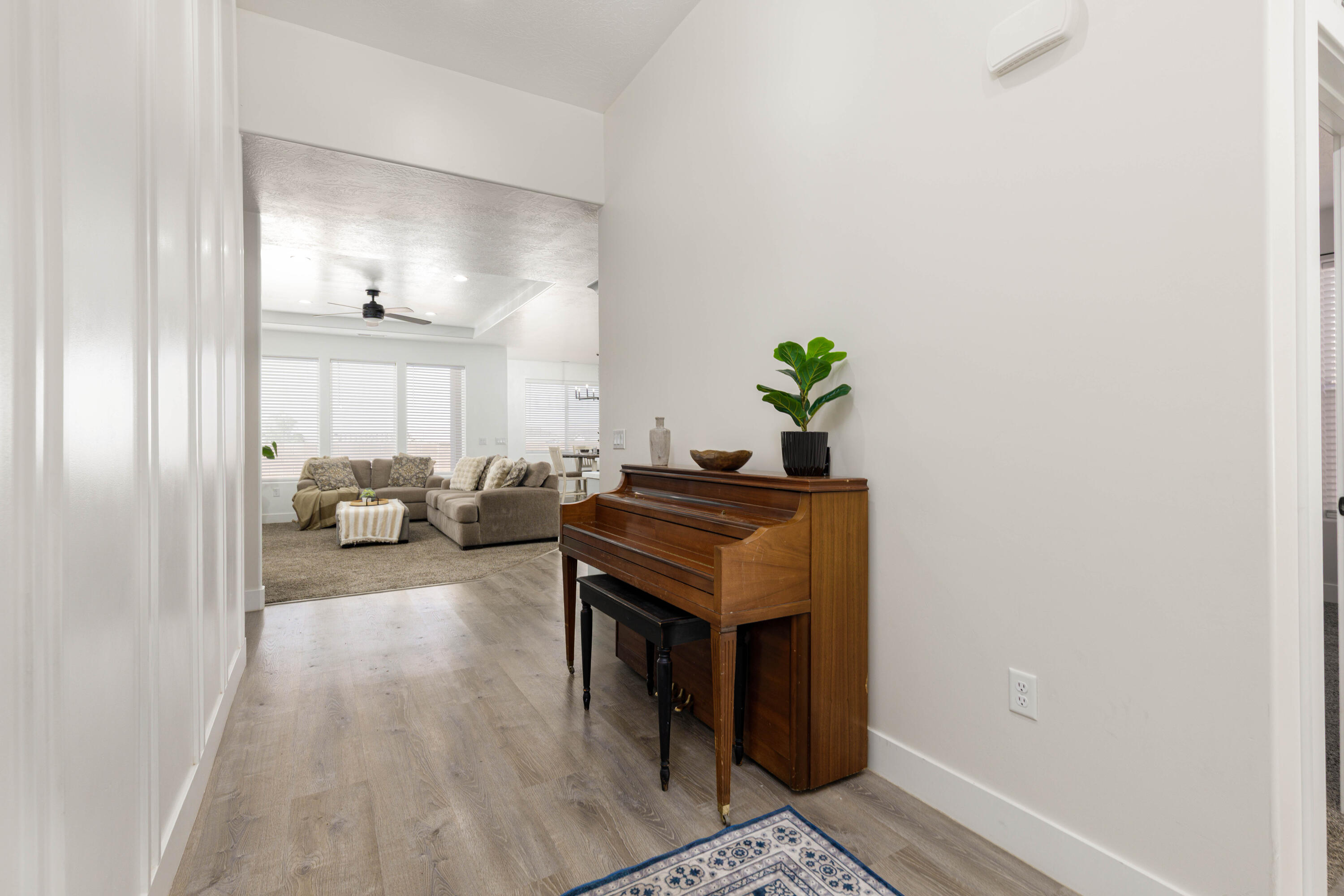 HURRICANE HEIGHTS - Residential