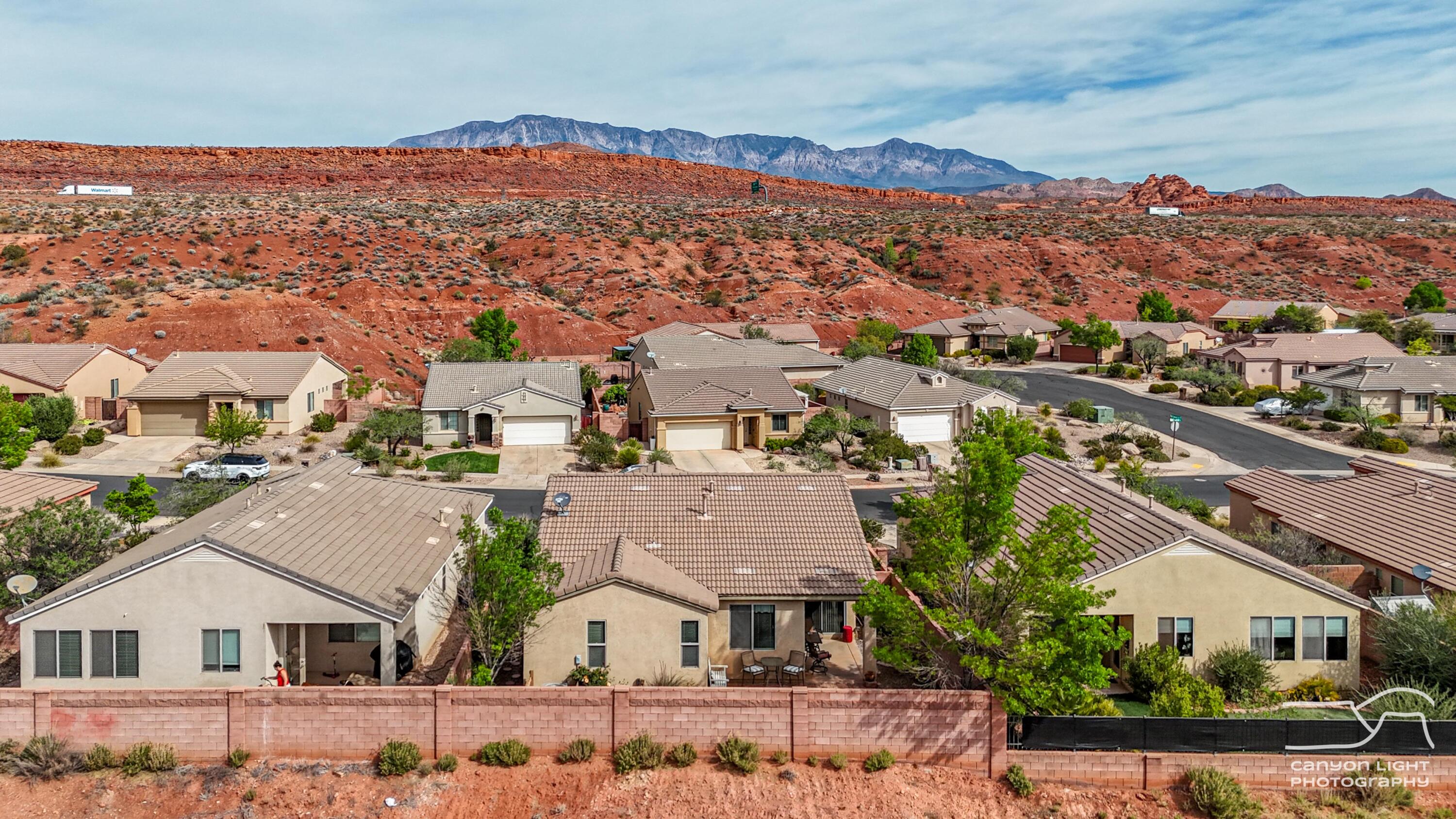 CORAL CANYON - Residential