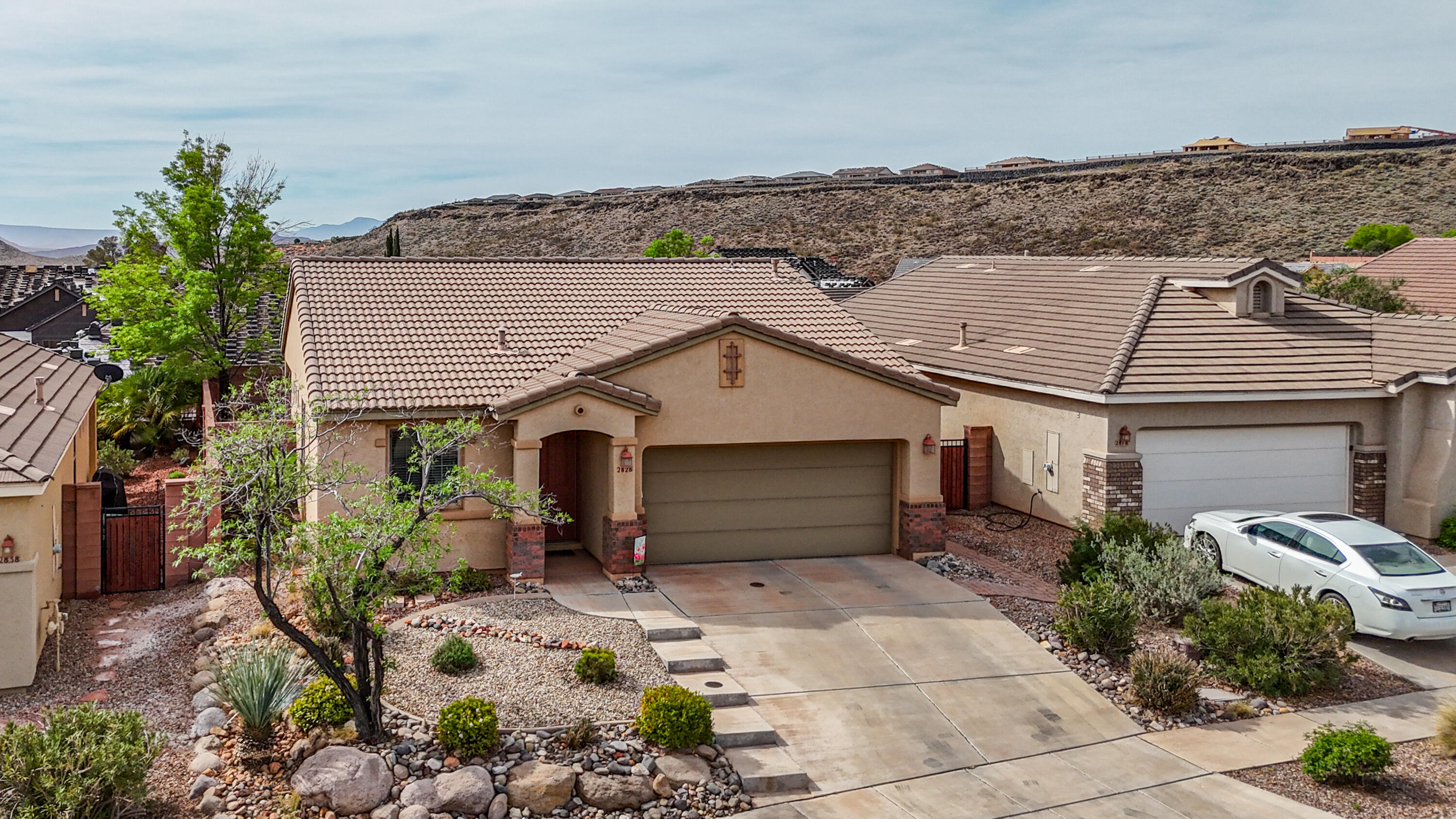 CORAL CANYON - Residential