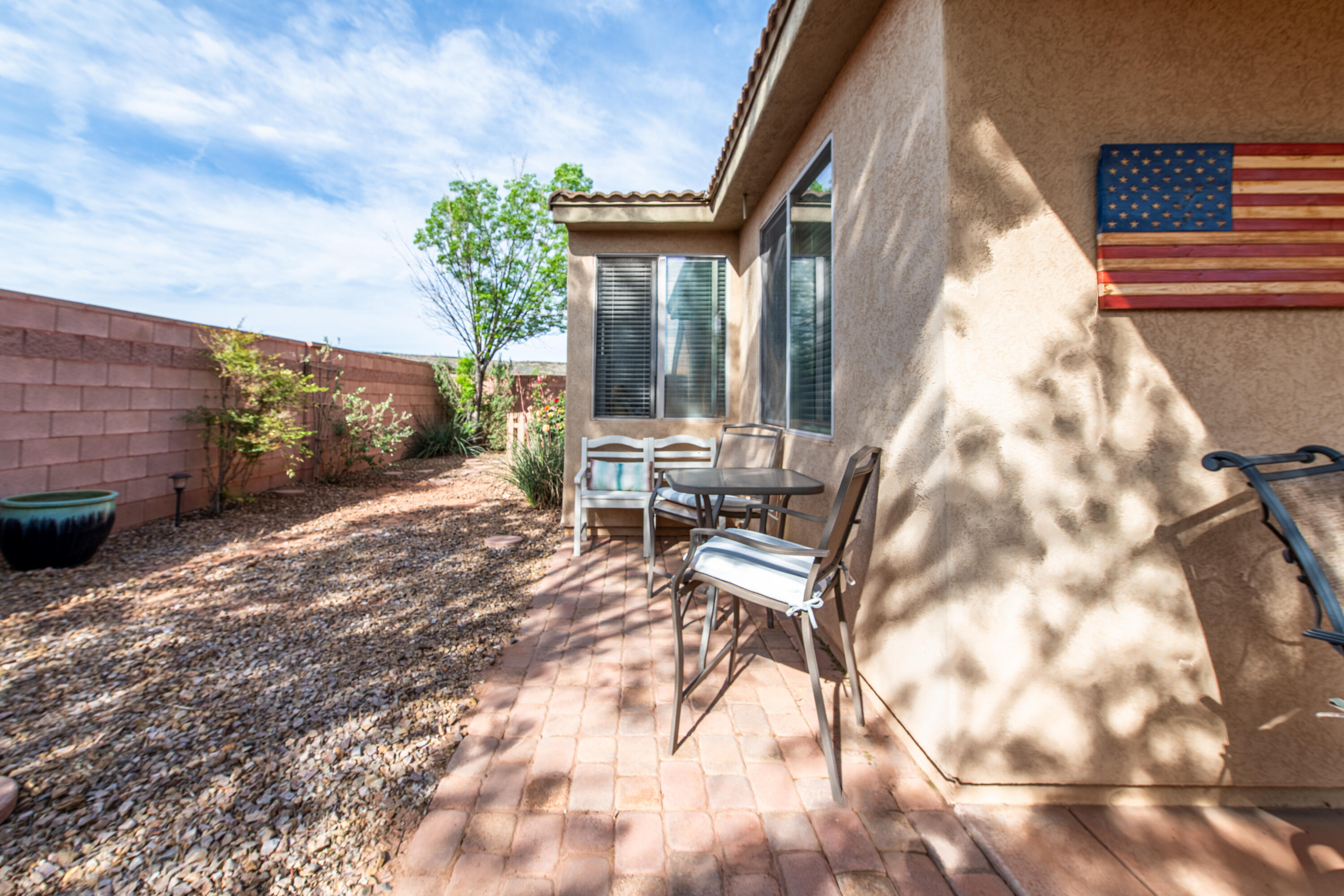 CORAL CANYON - Residential