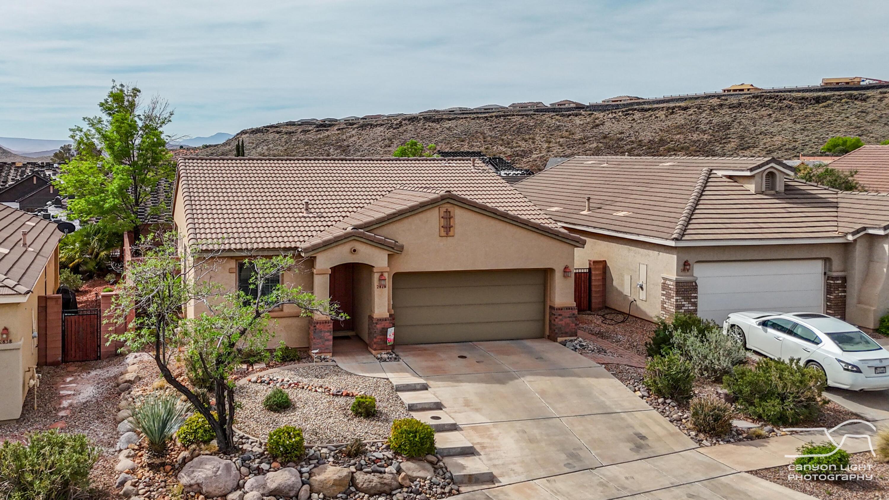 CORAL CANYON - Residential