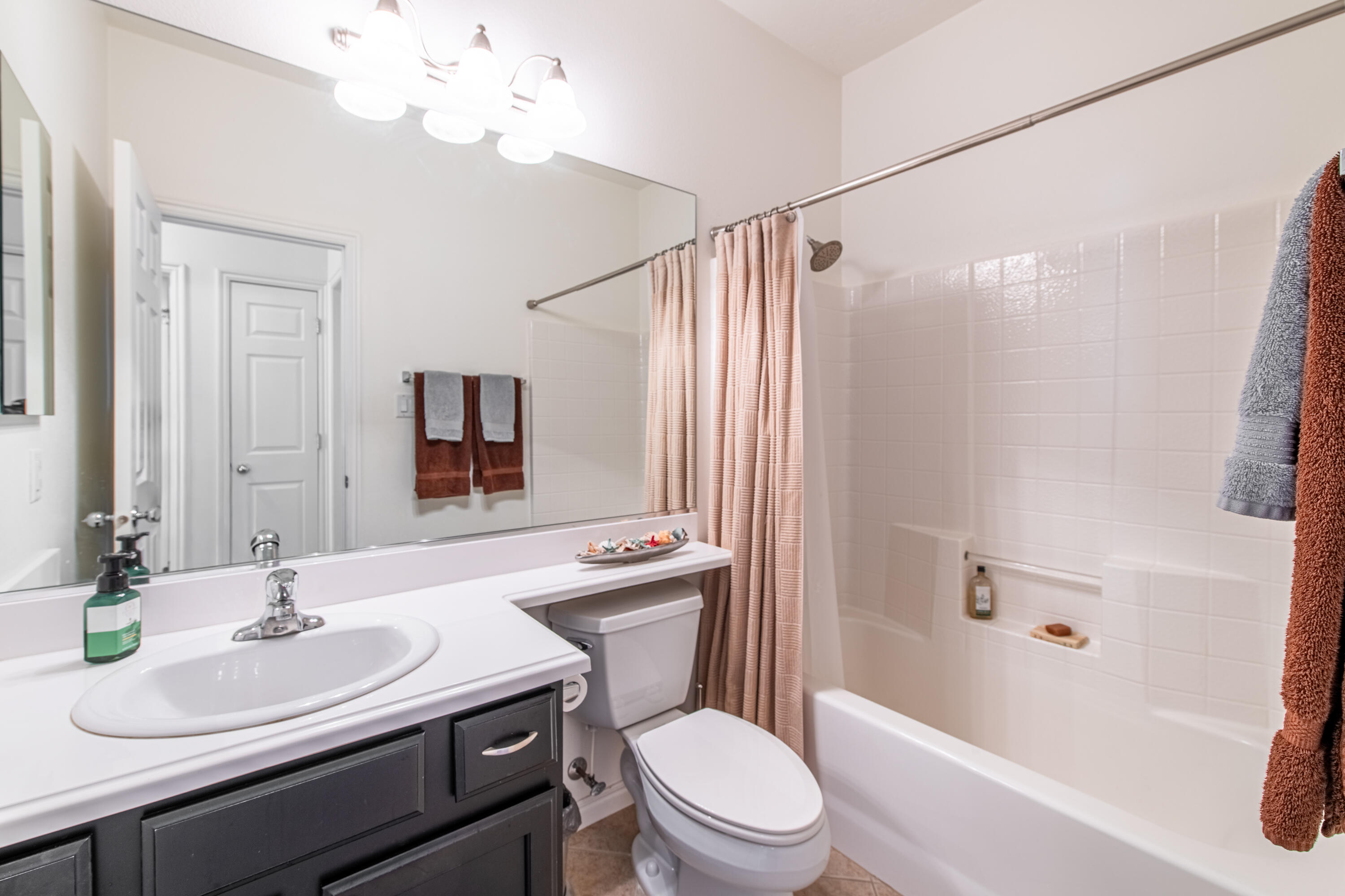 CORAL CANYON - Residential