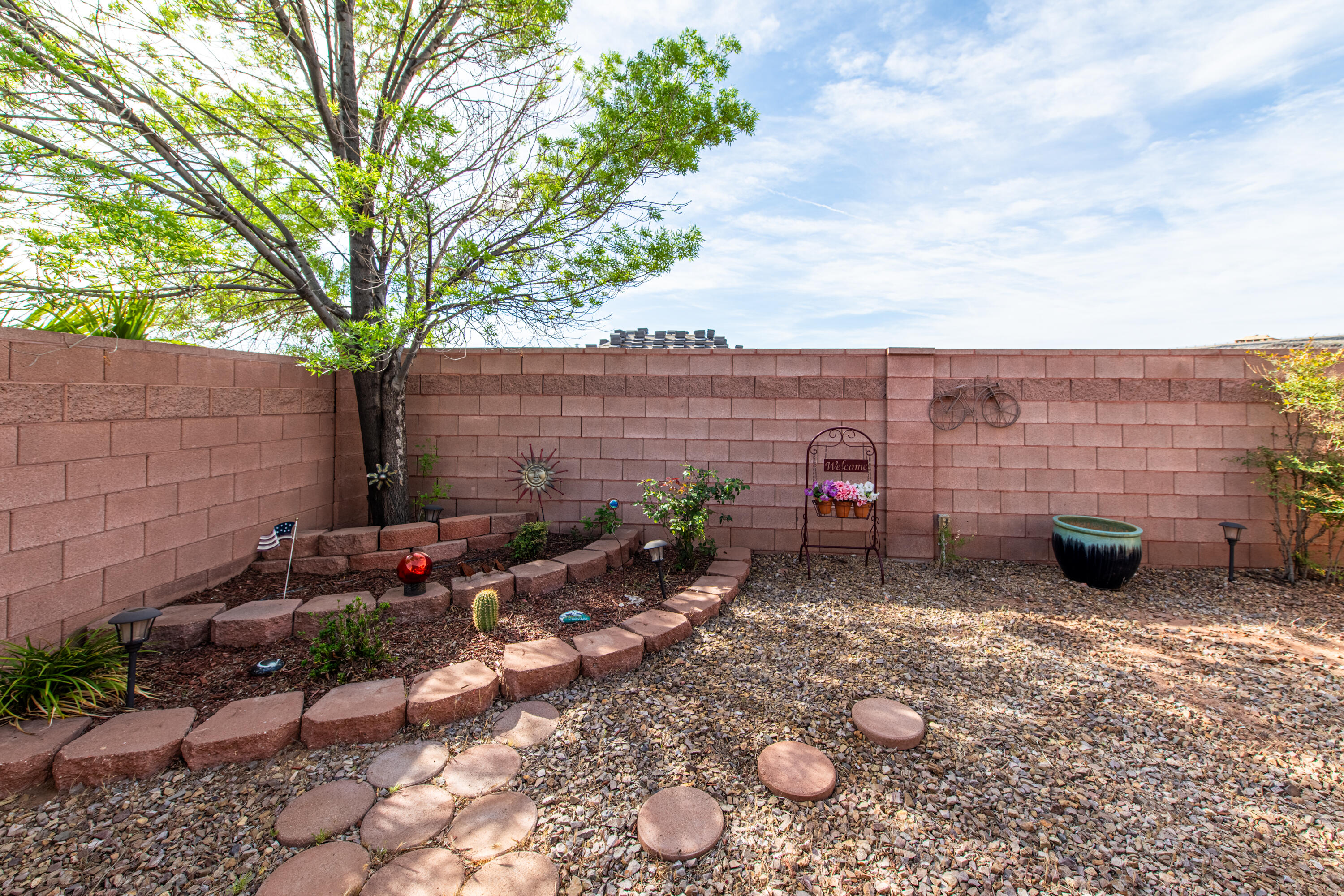 CORAL CANYON - Residential