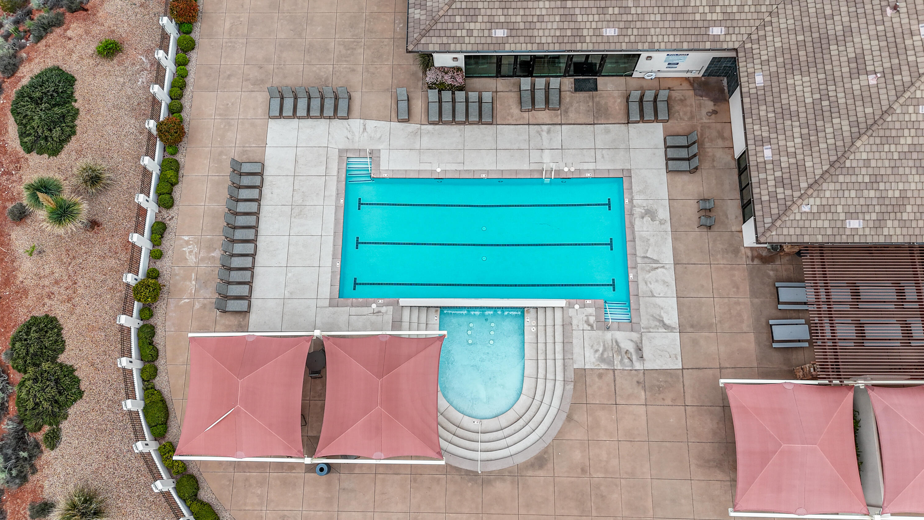 CORAL CANYON - Residential