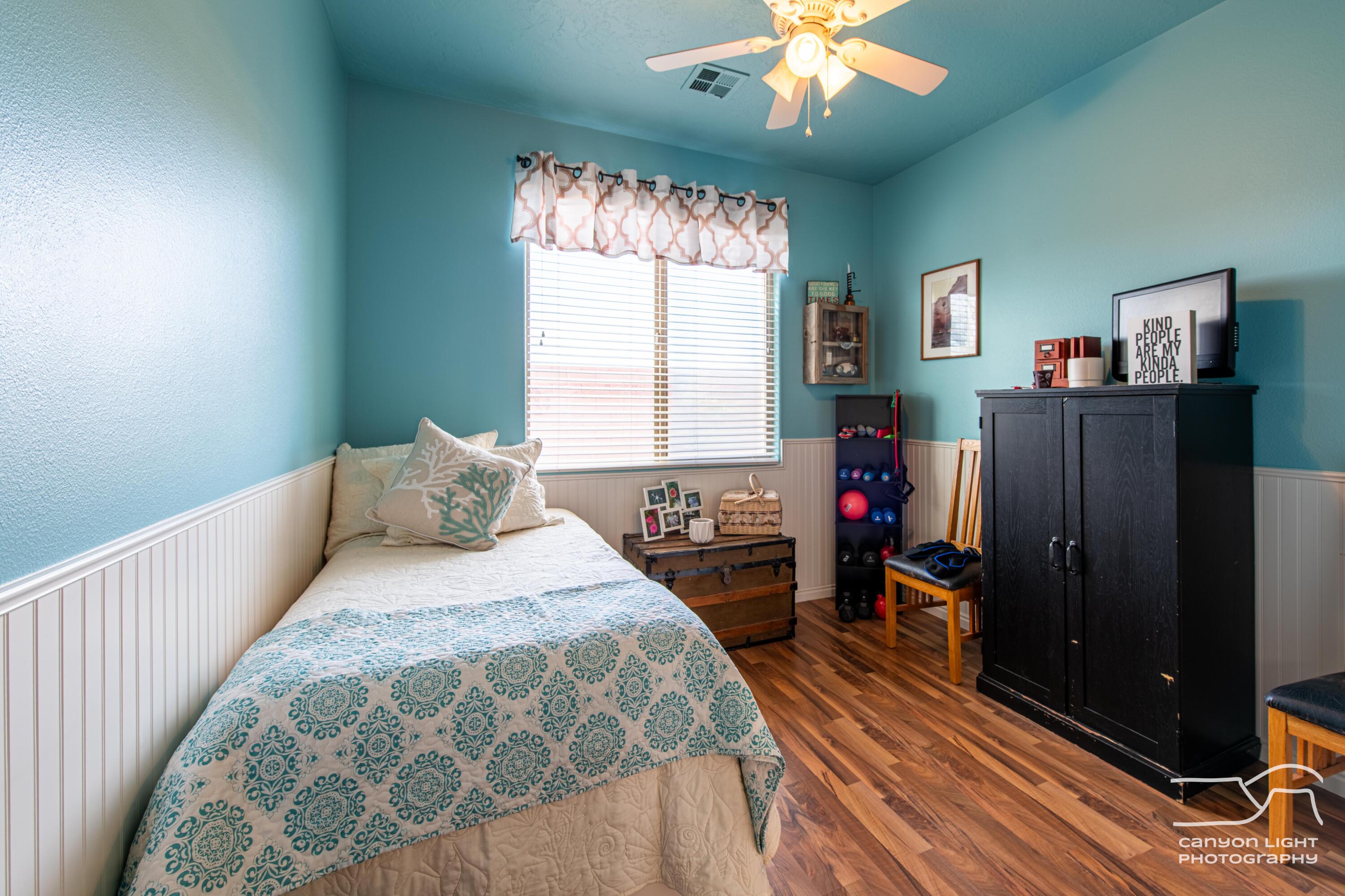 CORAL CANYON - Residential