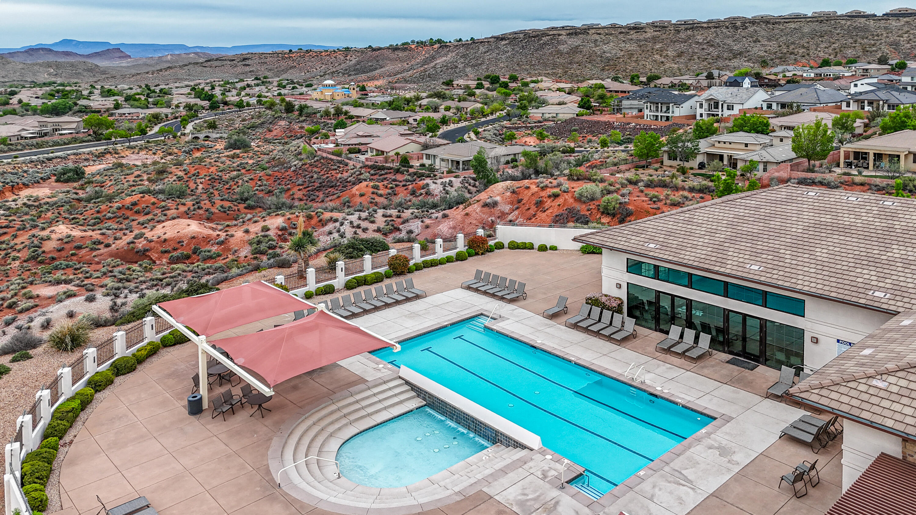 CORAL CANYON - Residential