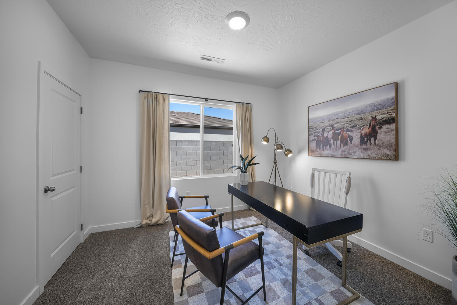 STANDING ROCK EAST AT LONG VALLEY - Residential