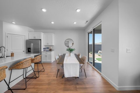 Tiny photo for 1592 S Sinawava DR 4153 #4153, Washington, UT 84780 (MLS # 26-271720)