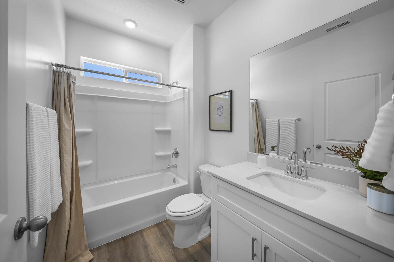 STANDING ROCK EAST AT LONG VALLEY - Residential