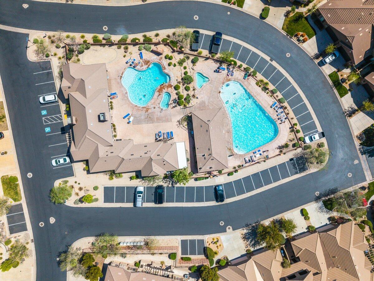 CORAL RIDGE TOWNHOMES - Residential