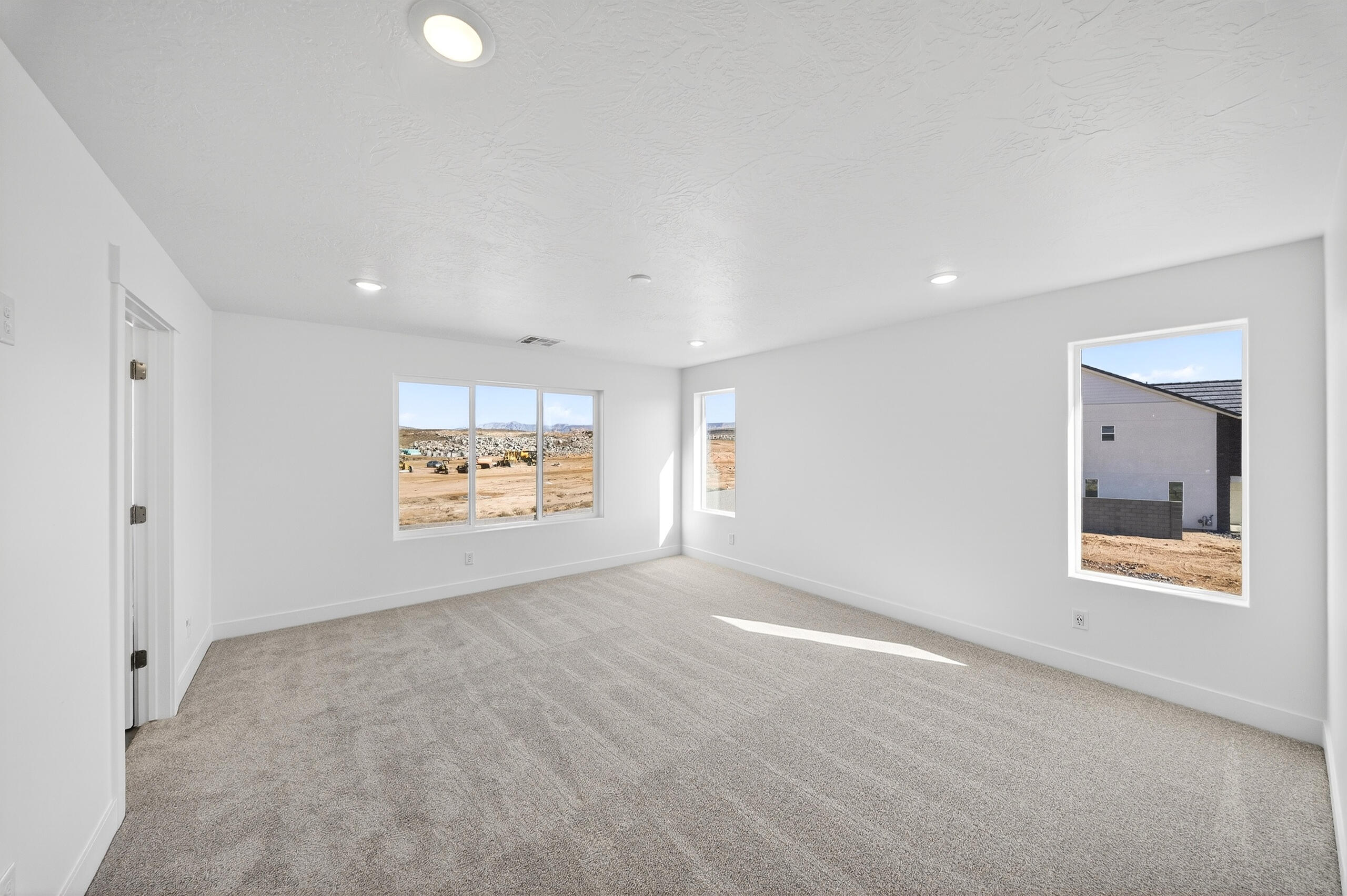 LEGACY AT SAND HOLLOW - Residential