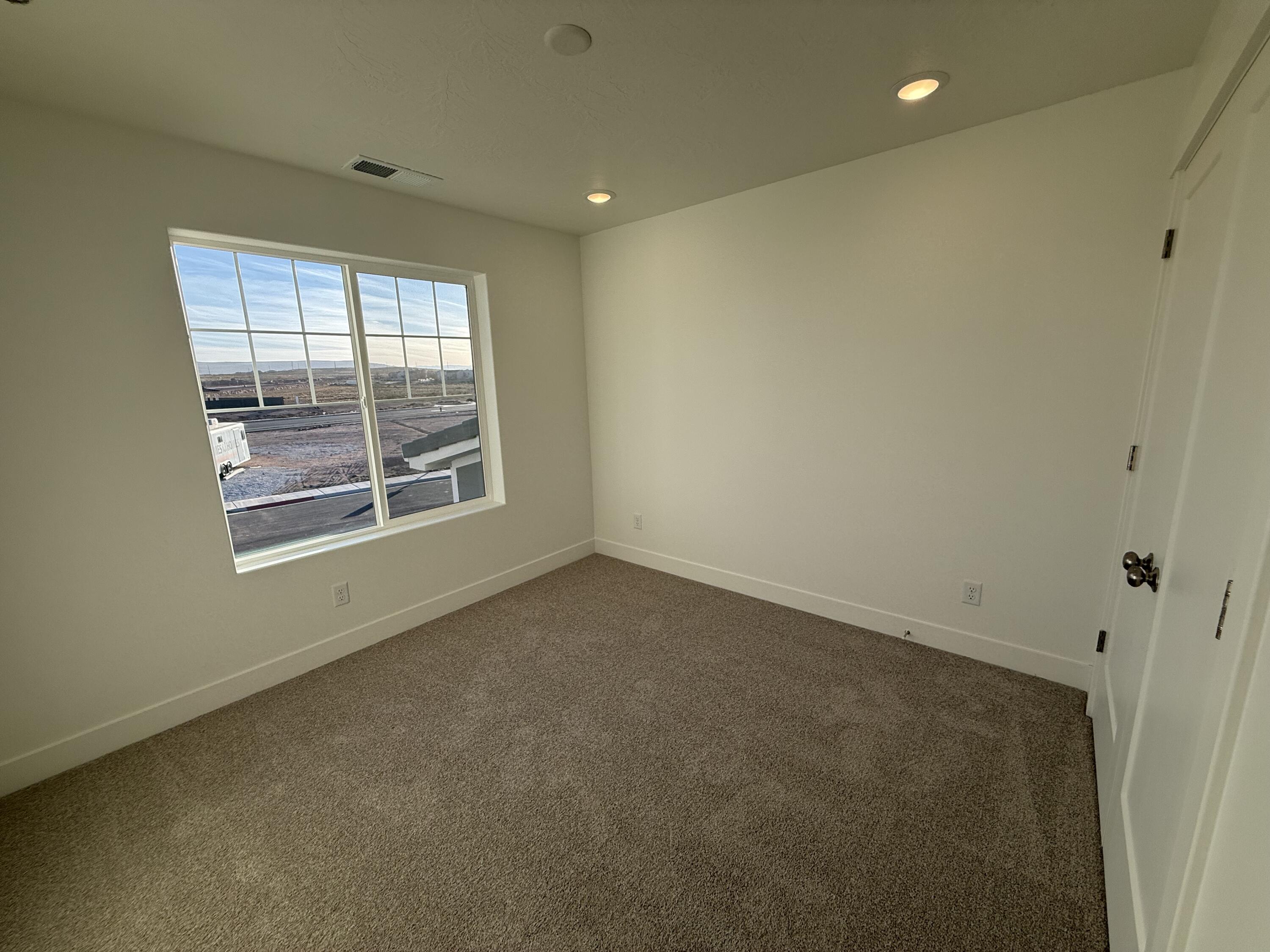 LEGACY AT SAND HOLLOW - Residential