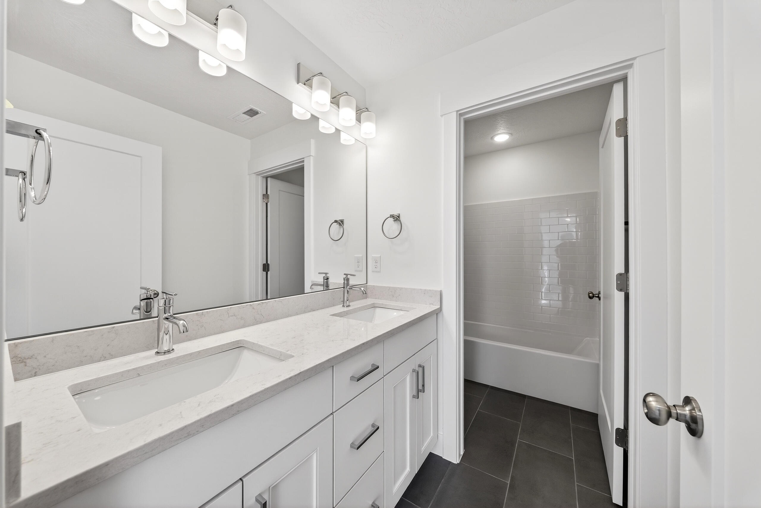 LEGACY AT SAND HOLLOW - Residential