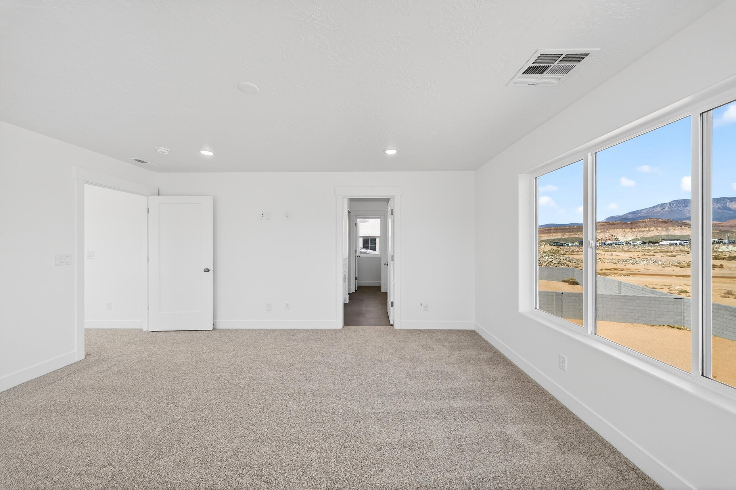 LEGACY AT SAND HOLLOW - Residential