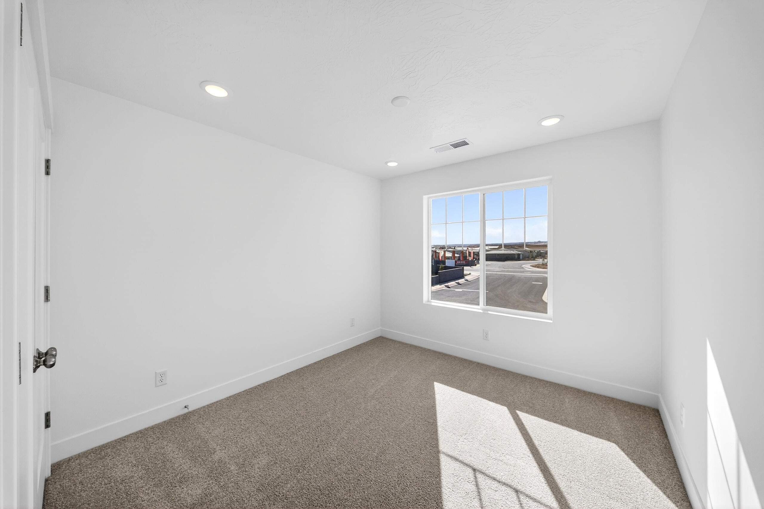 LEGACY AT SAND HOLLOW - Residential