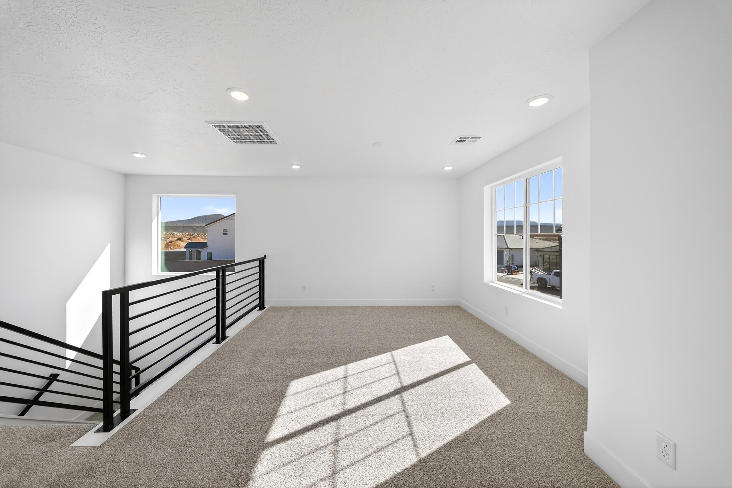 LEGACY AT SAND HOLLOW - Residential