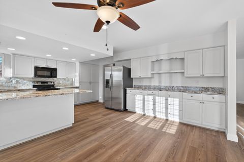 Tiny photo for 970 E 700 S 27 #27, Saint George, UT 84790 (MLS # 26-271815)
