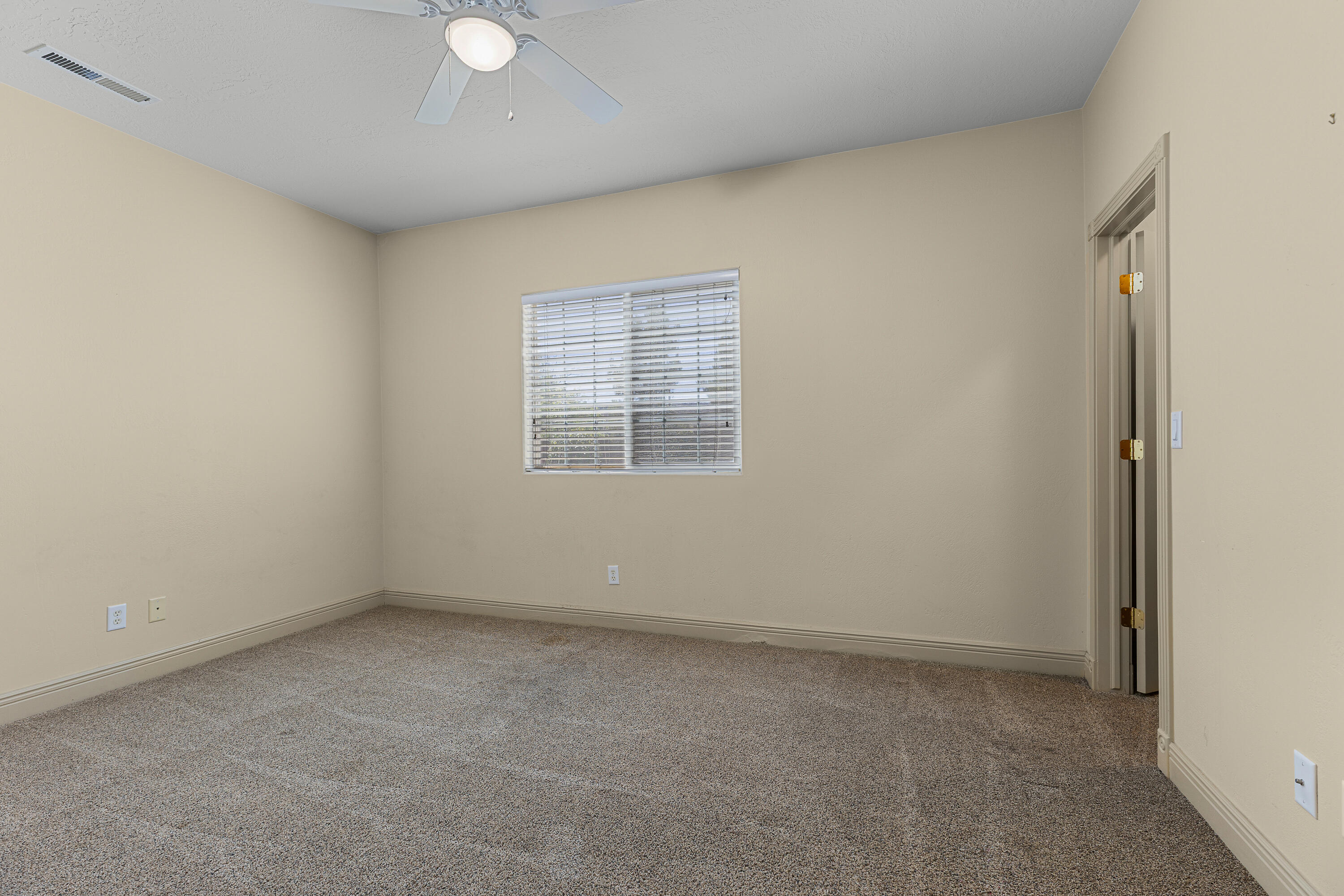 ST GEORGE TOWNSITE - Residential