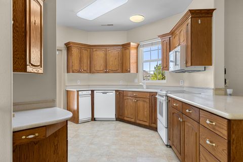 Tiny photo for 389 N MAIN ST, Saint George, UT 84770 (MLS # 25-267827)