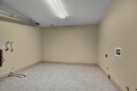 Tiny photo for 389 N MAIN ST, Saint George, UT 84770 (MLS # 25-267827)