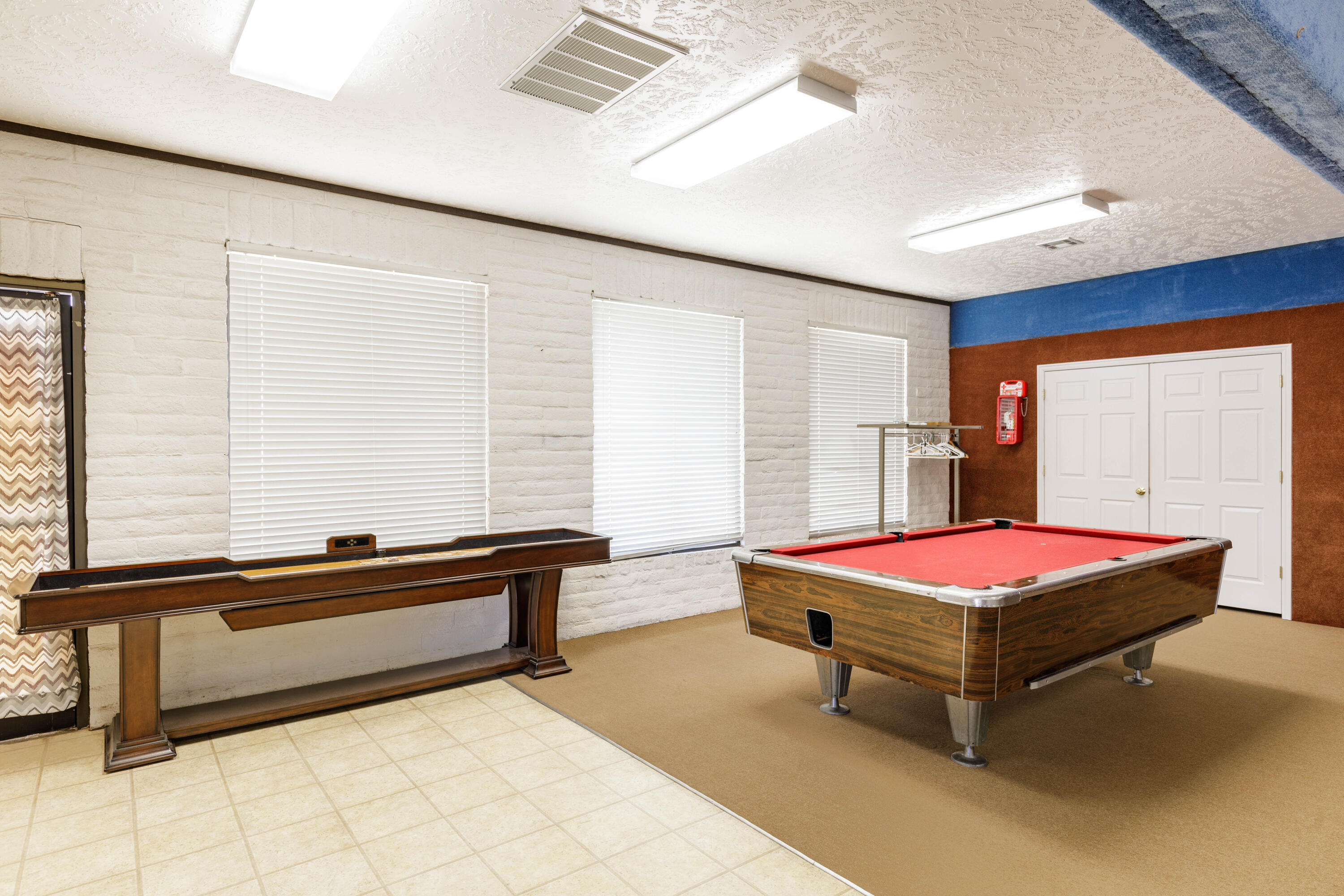 CANYON BREEZE RV RESORT - Residential