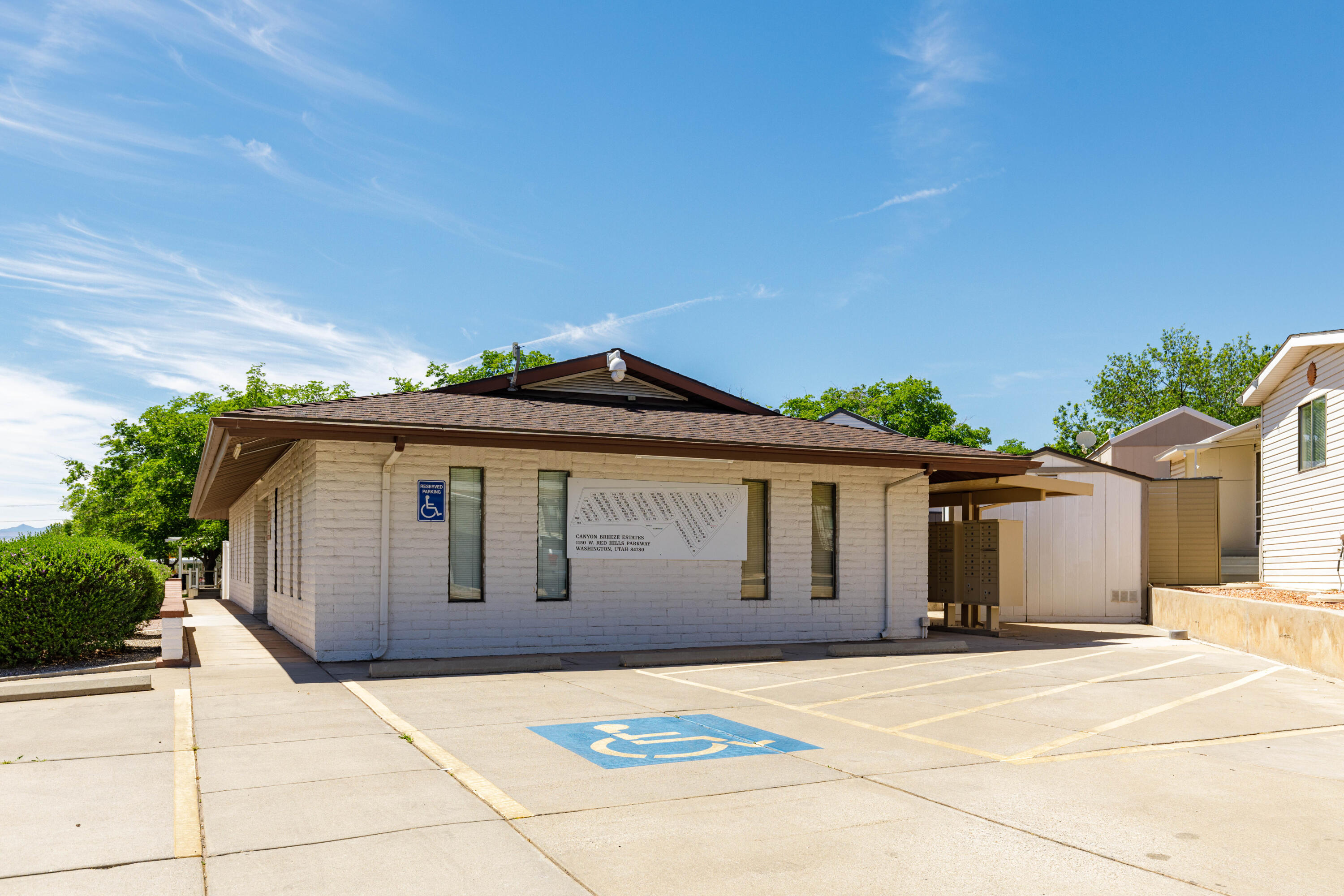 CANYON BREEZE RV RESORT - Residential