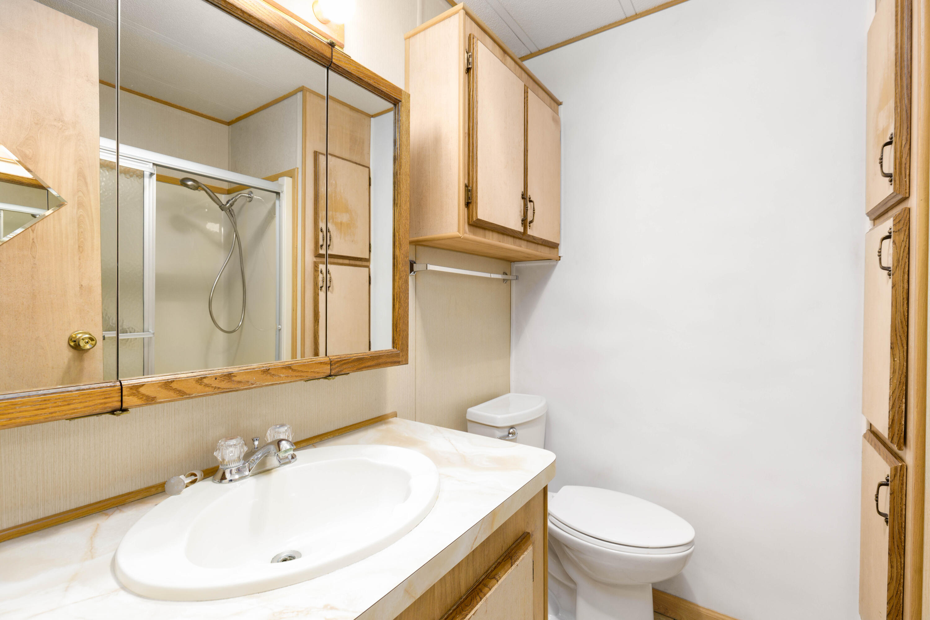 CANYON BREEZE RV RESORT - Residential