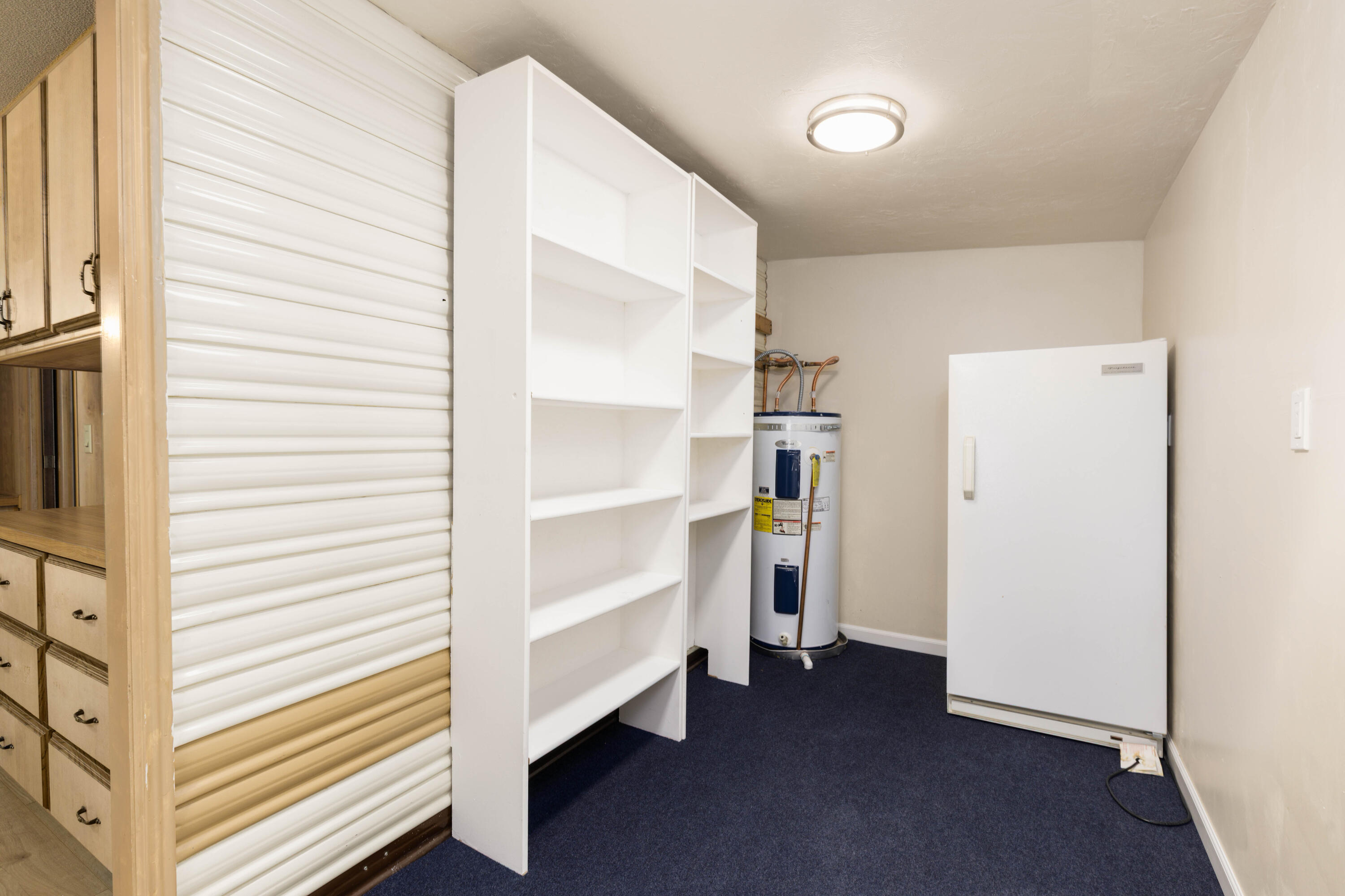 CANYON BREEZE RV RESORT - Residential