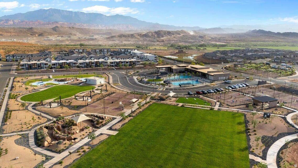 LAVENDER CANYON AT LONG VALLEY - Residential
