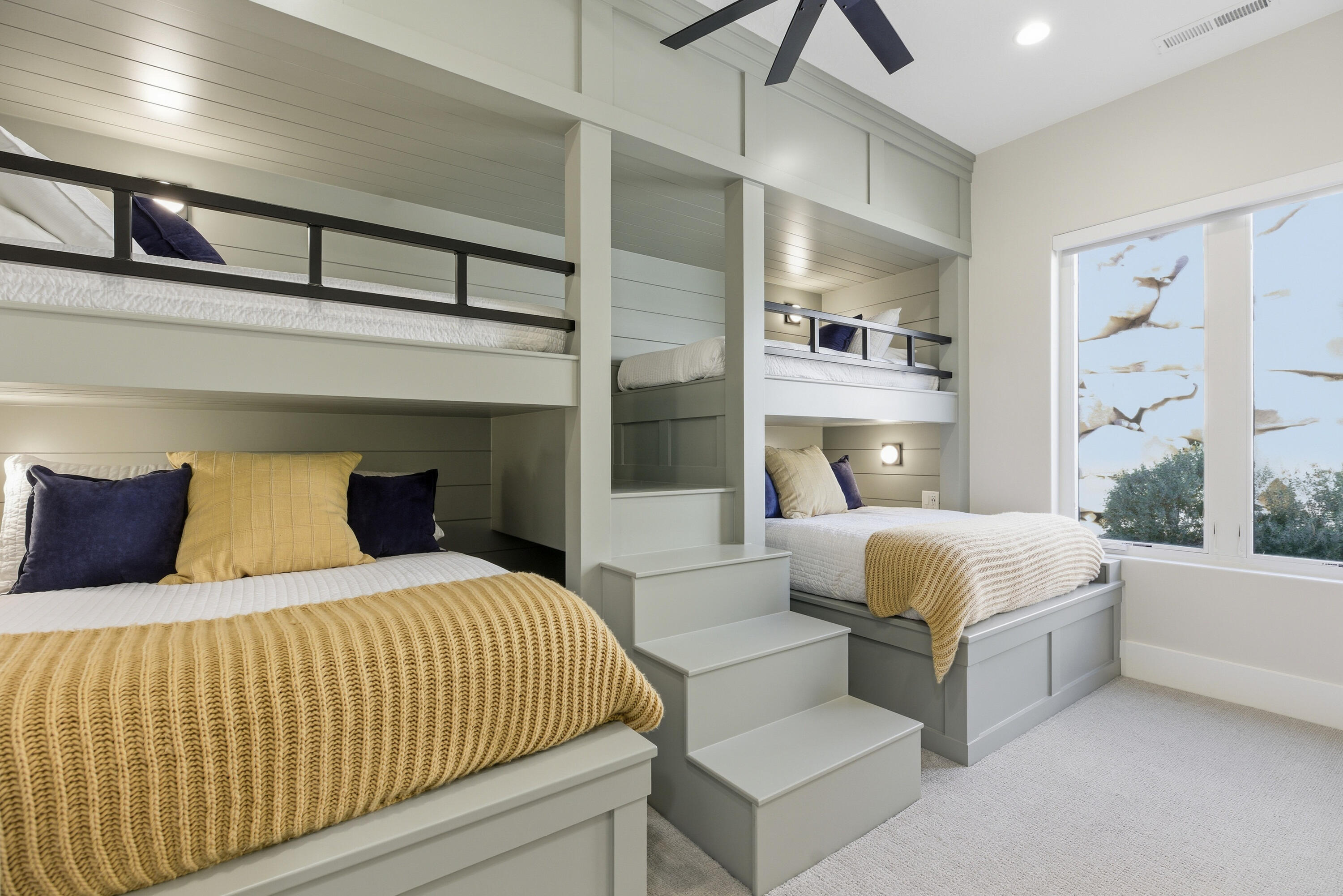 STONE CLIFF - Residential