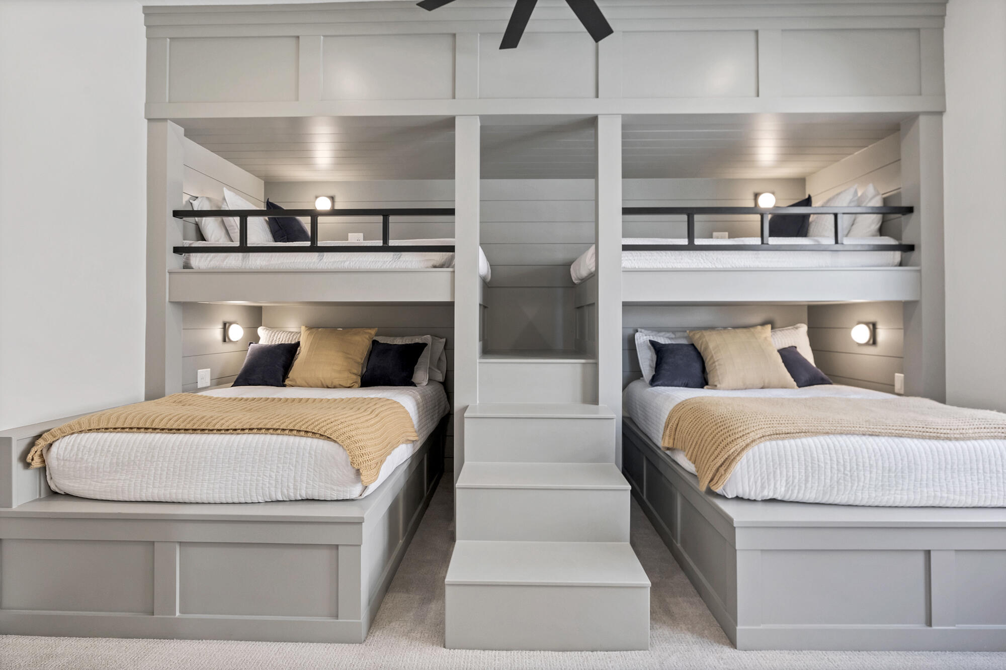 STONE CLIFF - Residential