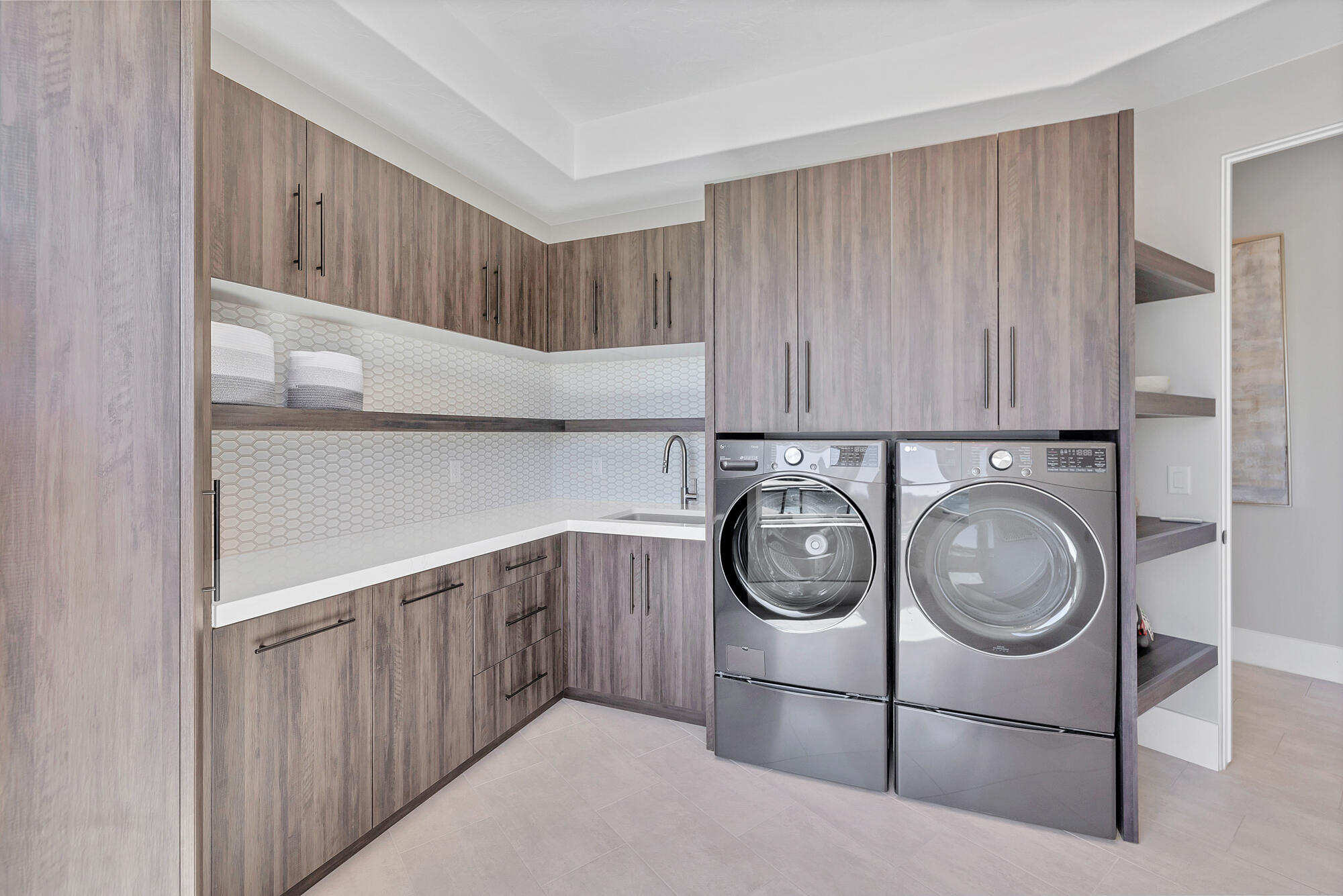 STONE CLIFF - Residential