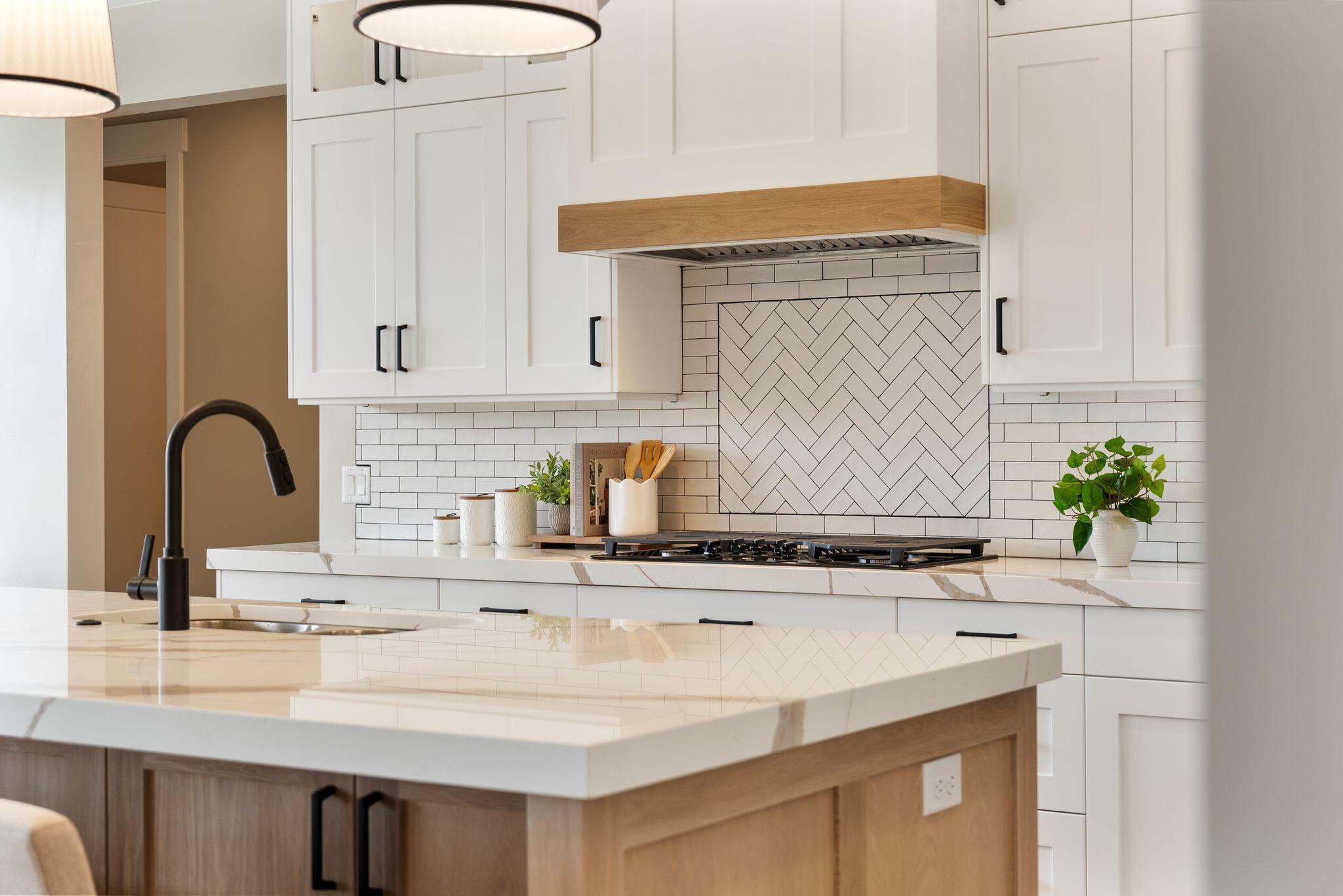 CANYON RIDGE - Residential