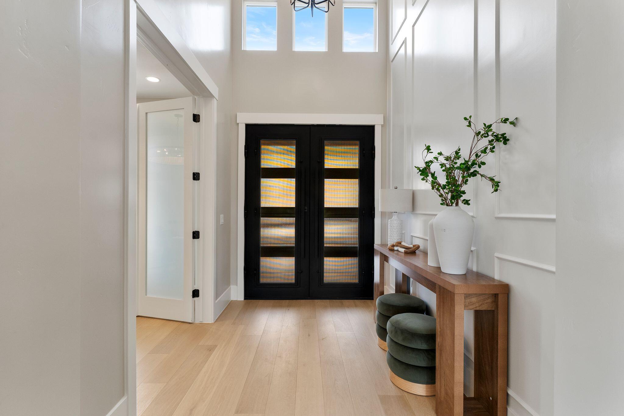 CANYON RIDGE - Residential