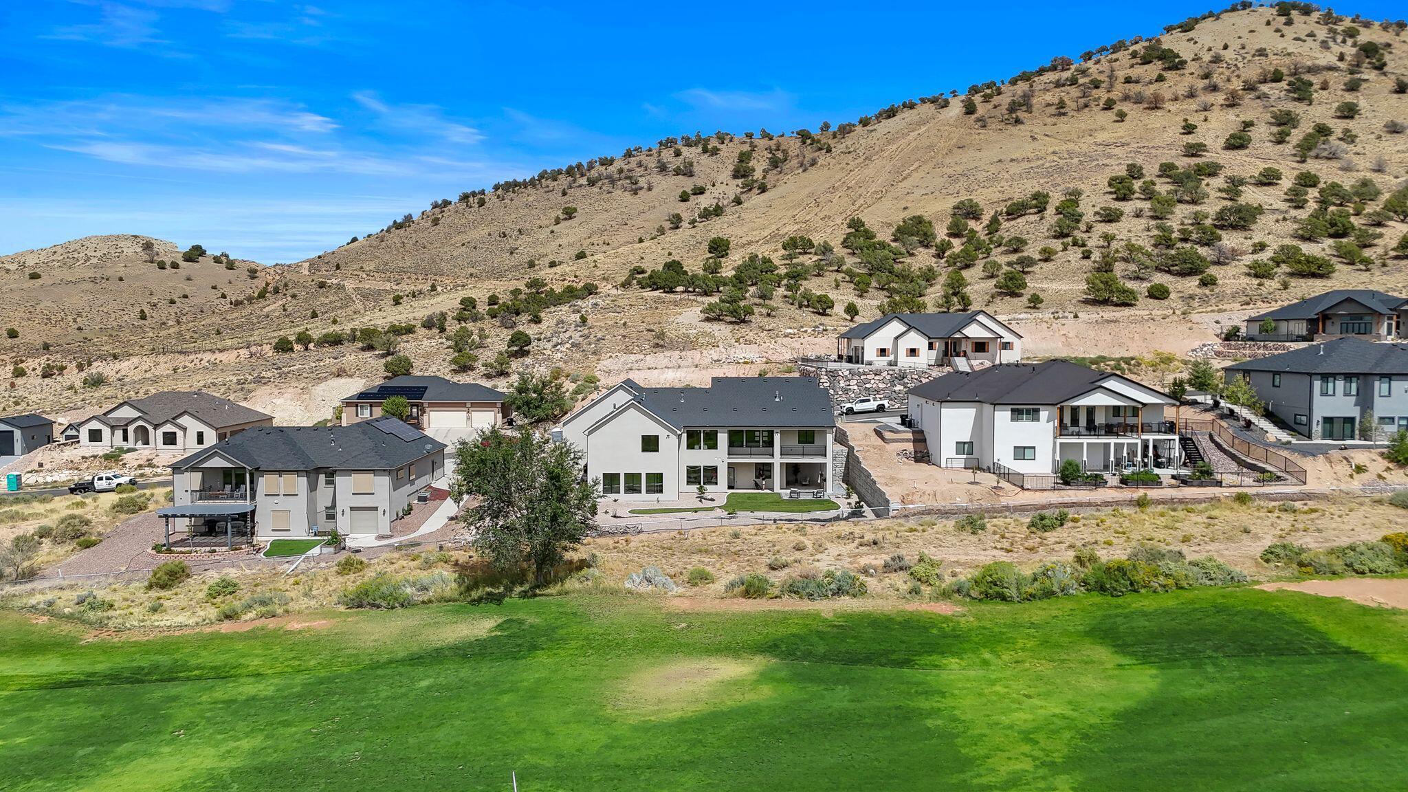 CANYON RIDGE - Residential