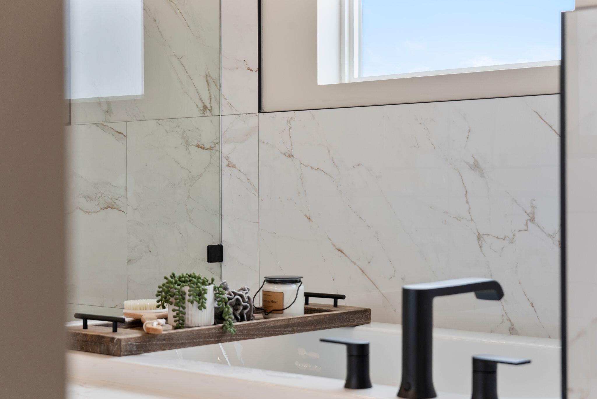 CANYON RIDGE - Residential