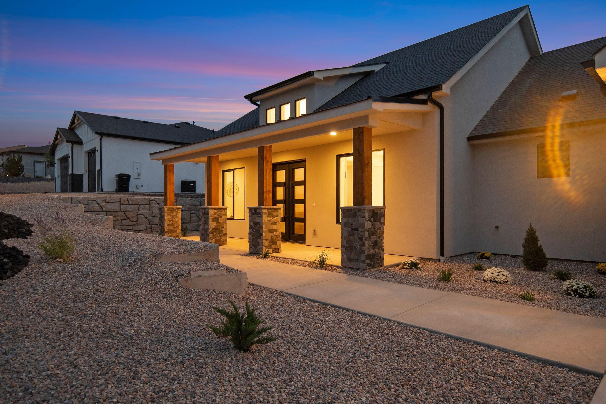 CANYON RIDGE - Residential