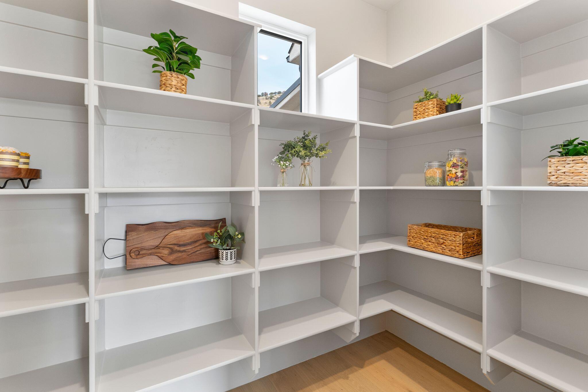 CANYON RIDGE - Residential