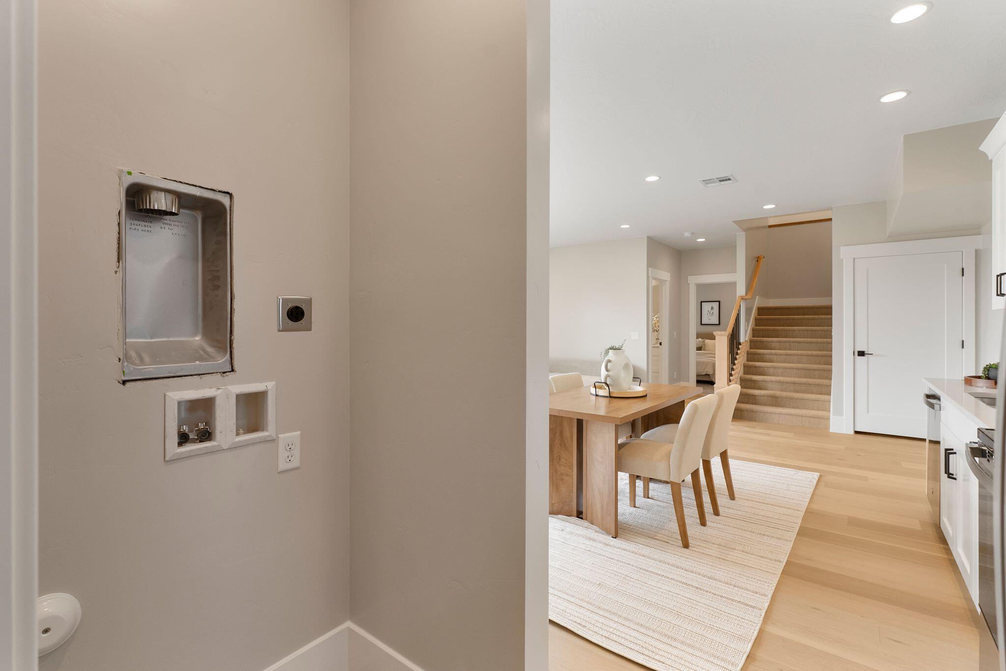 CANYON RIDGE - Residential