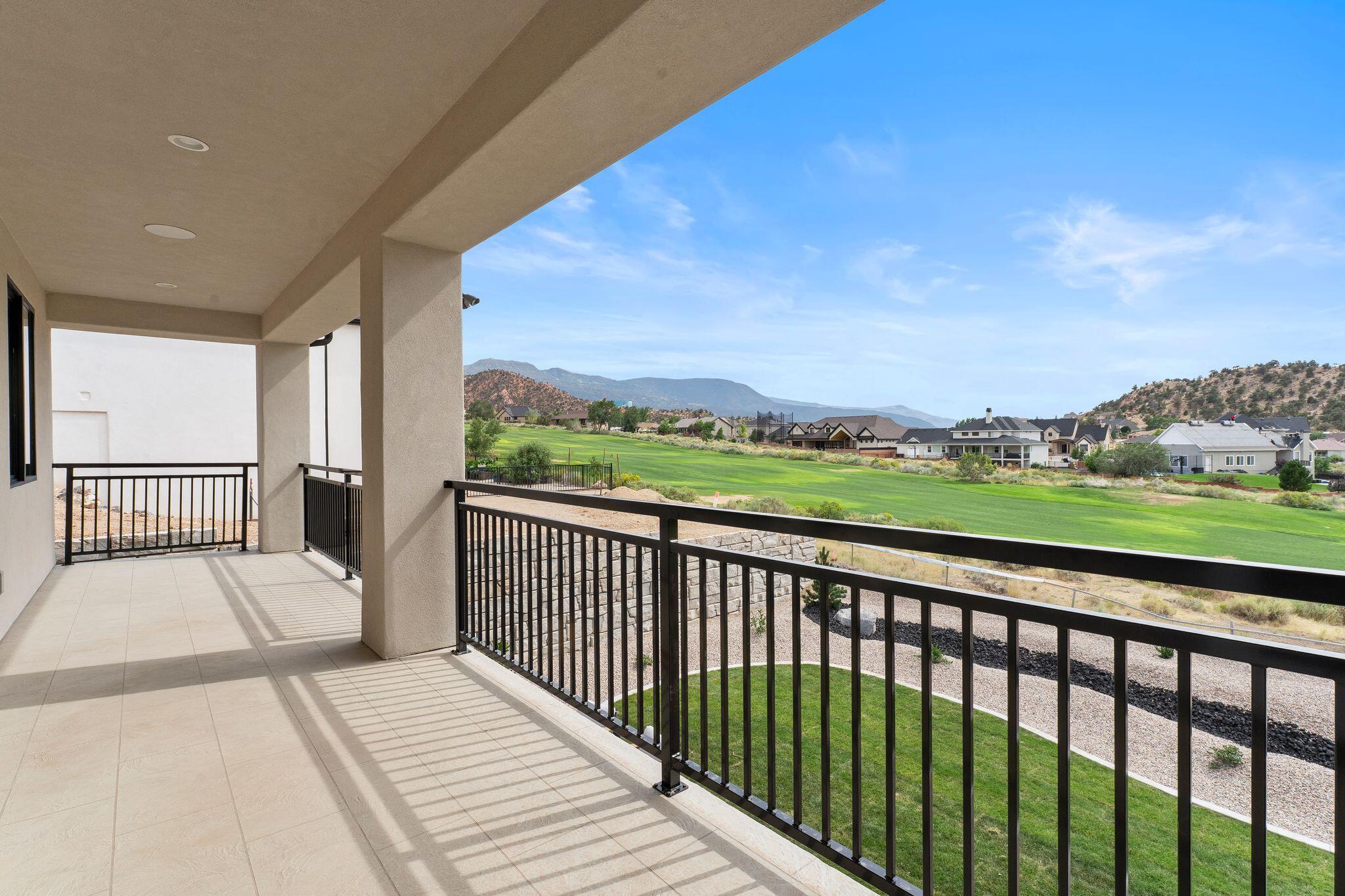 CANYON RIDGE - Residential