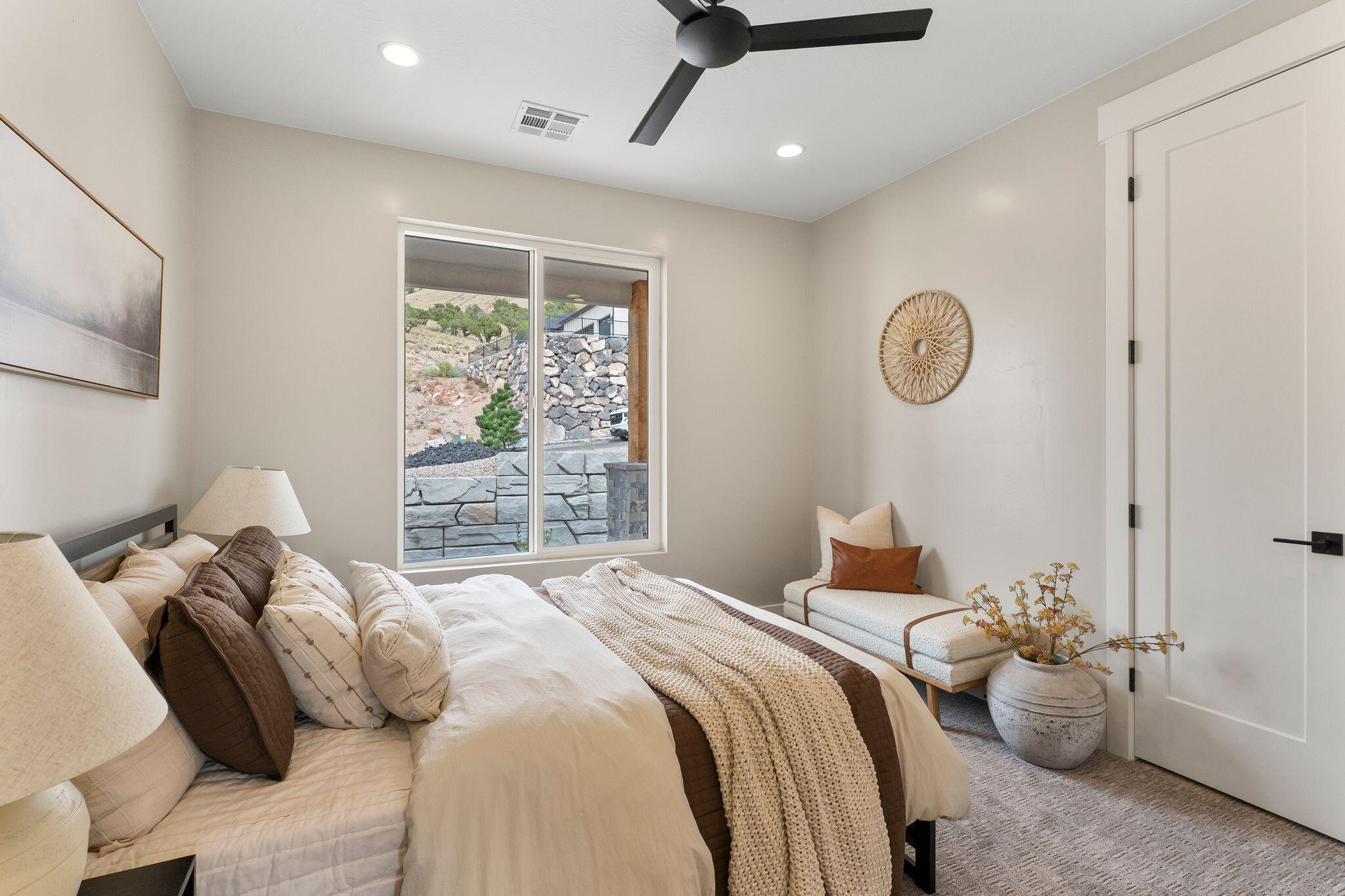 CANYON RIDGE - Residential