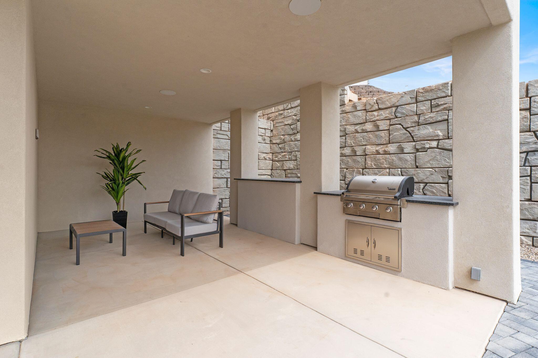 CANYON RIDGE - Residential