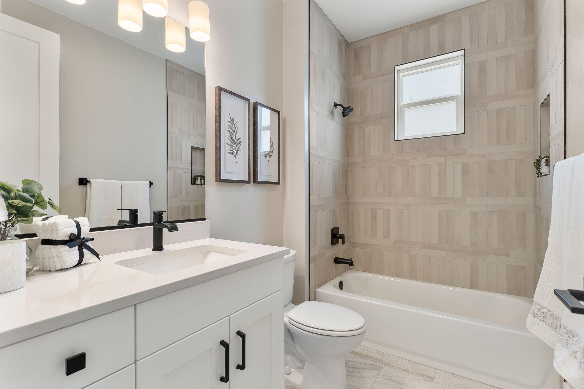 CANYON RIDGE - Residential